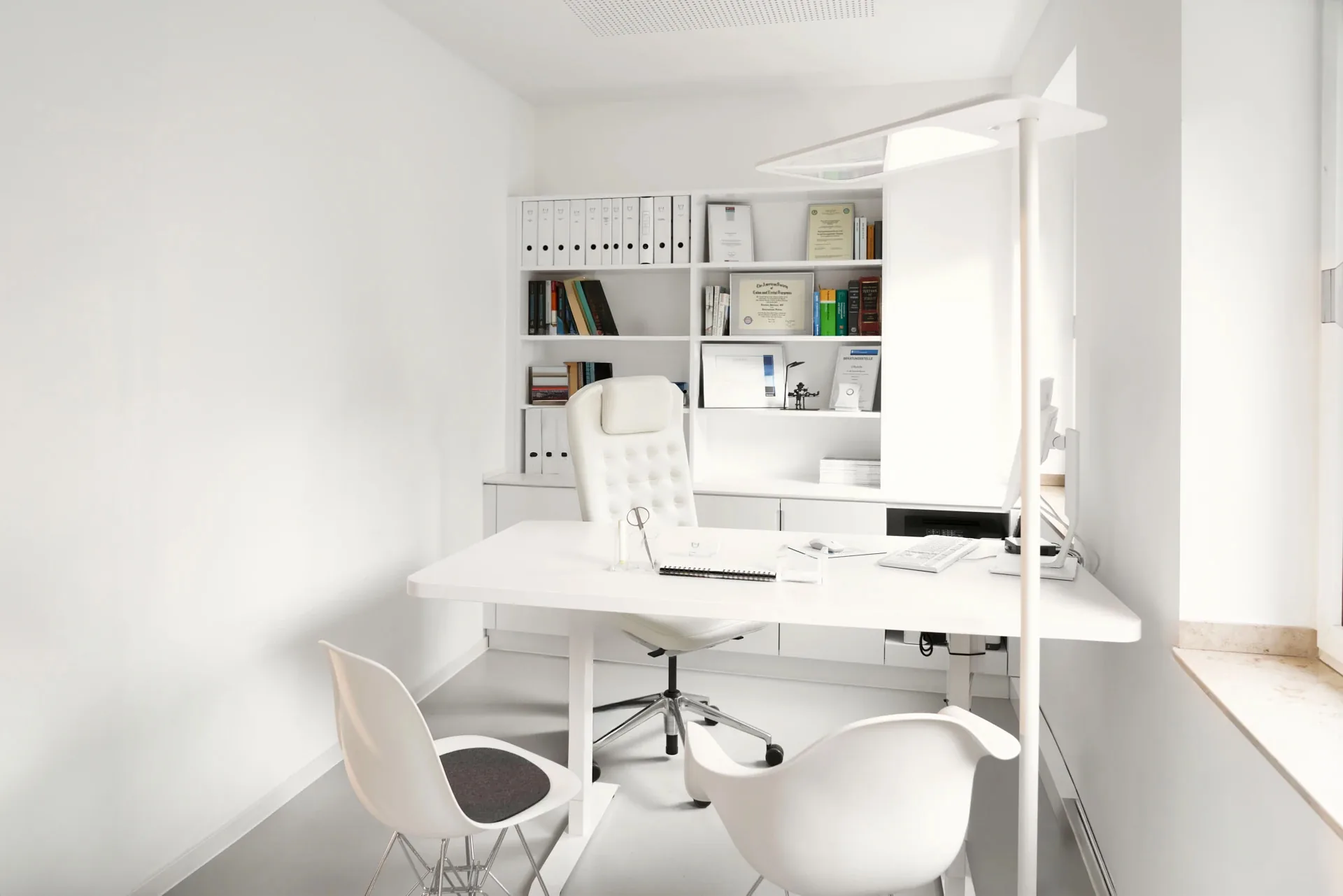 Büro-/Besprechungsraum
